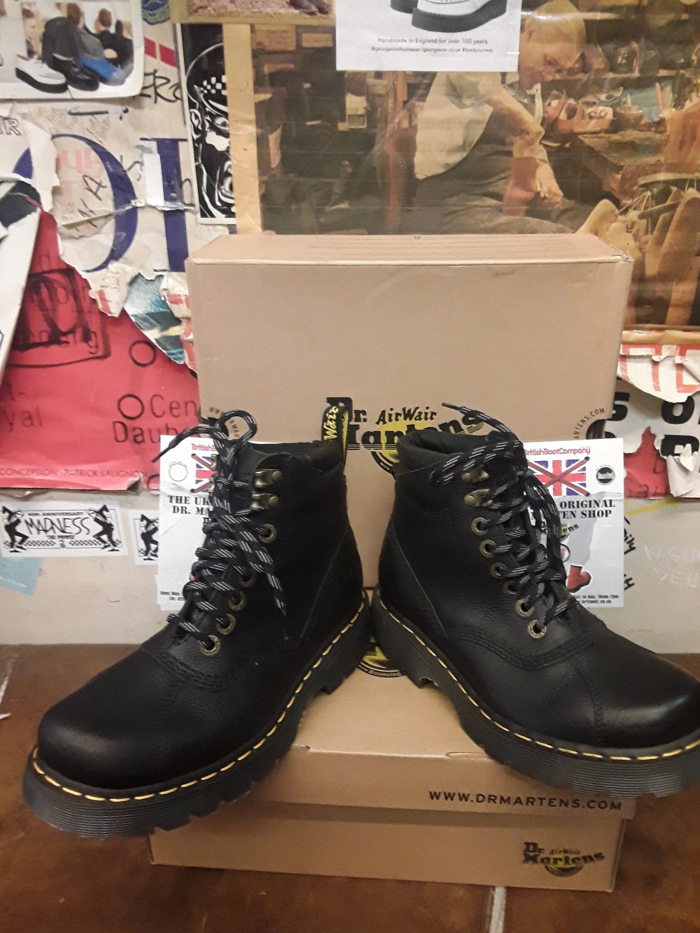 Dr Martens 8a88 Black Walking Boot Various Sizes