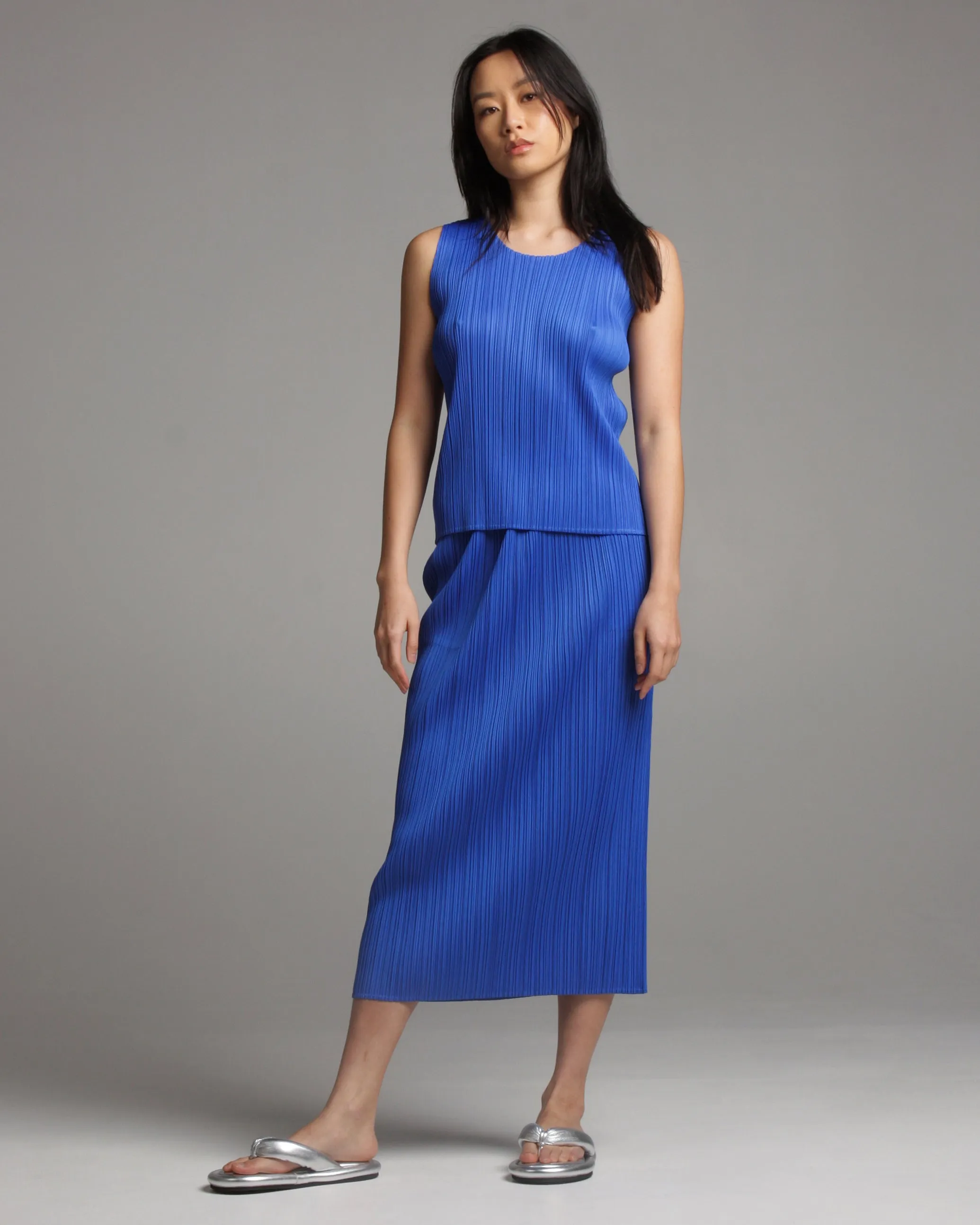 Electric Blue Pleated Straight Skirt