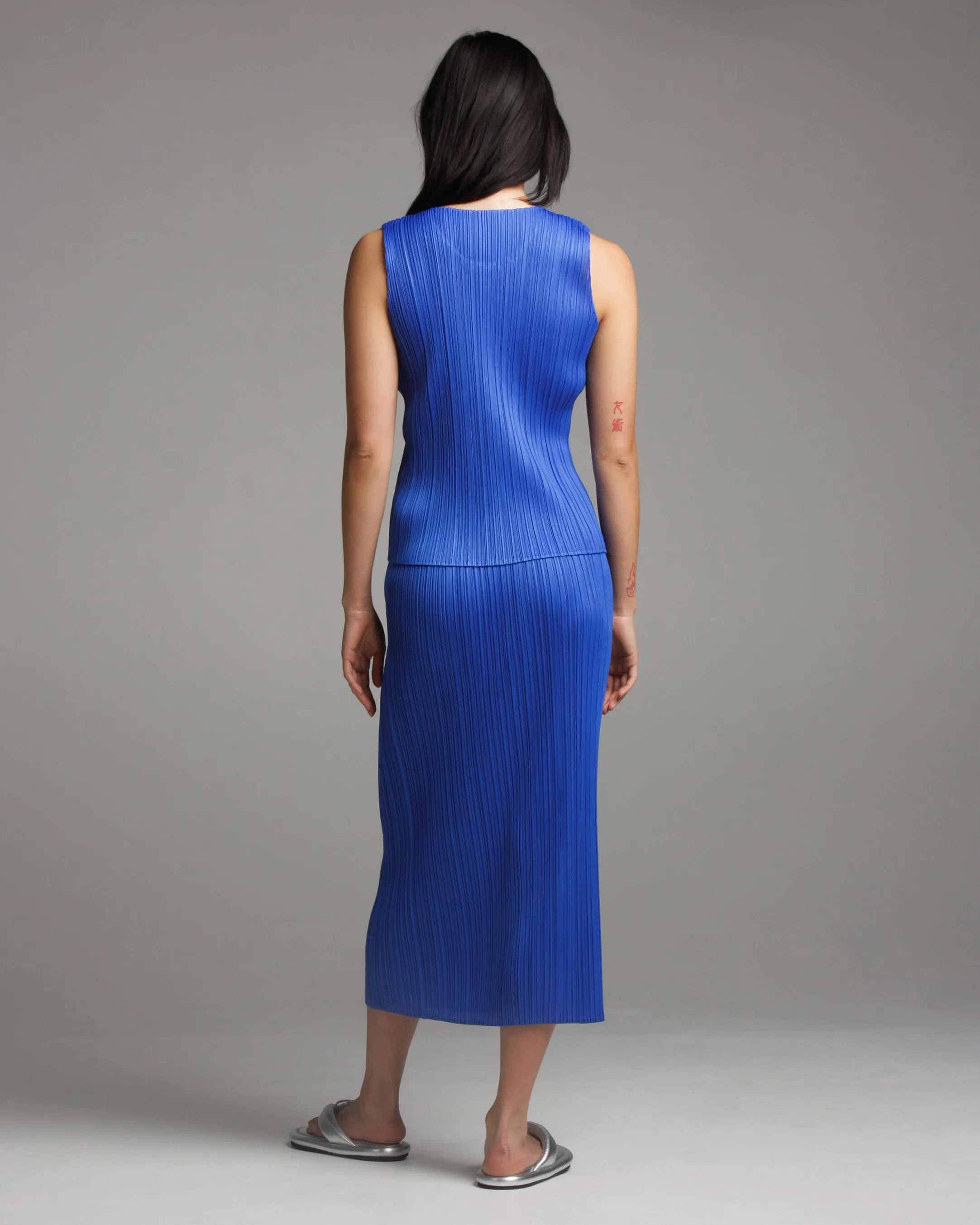 Electric Blue Pleated Straight Skirt