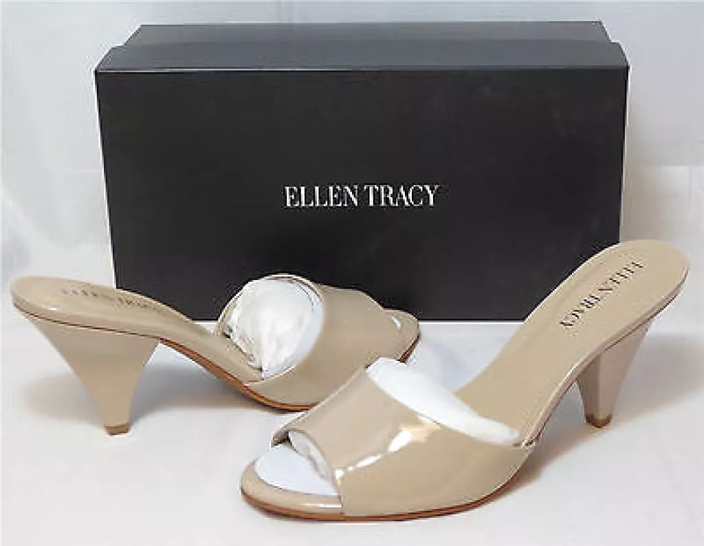 ELLEN TRACY Women's Hilary Sandal - Sand -