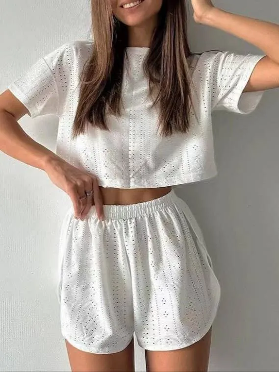 Eyelet basic short sleeve loose tee lounge shorts set