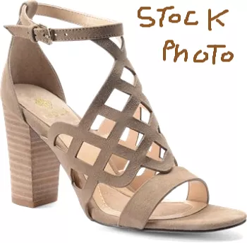 Isola Women's •Despina • Stacked Heel