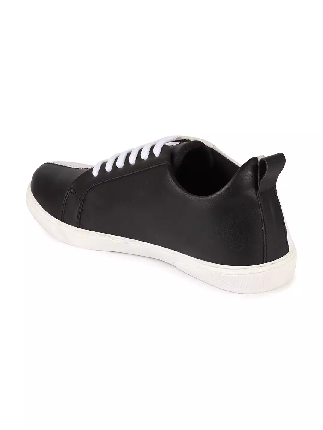 Men White/Black Lace Up Colorblocked Sneakers