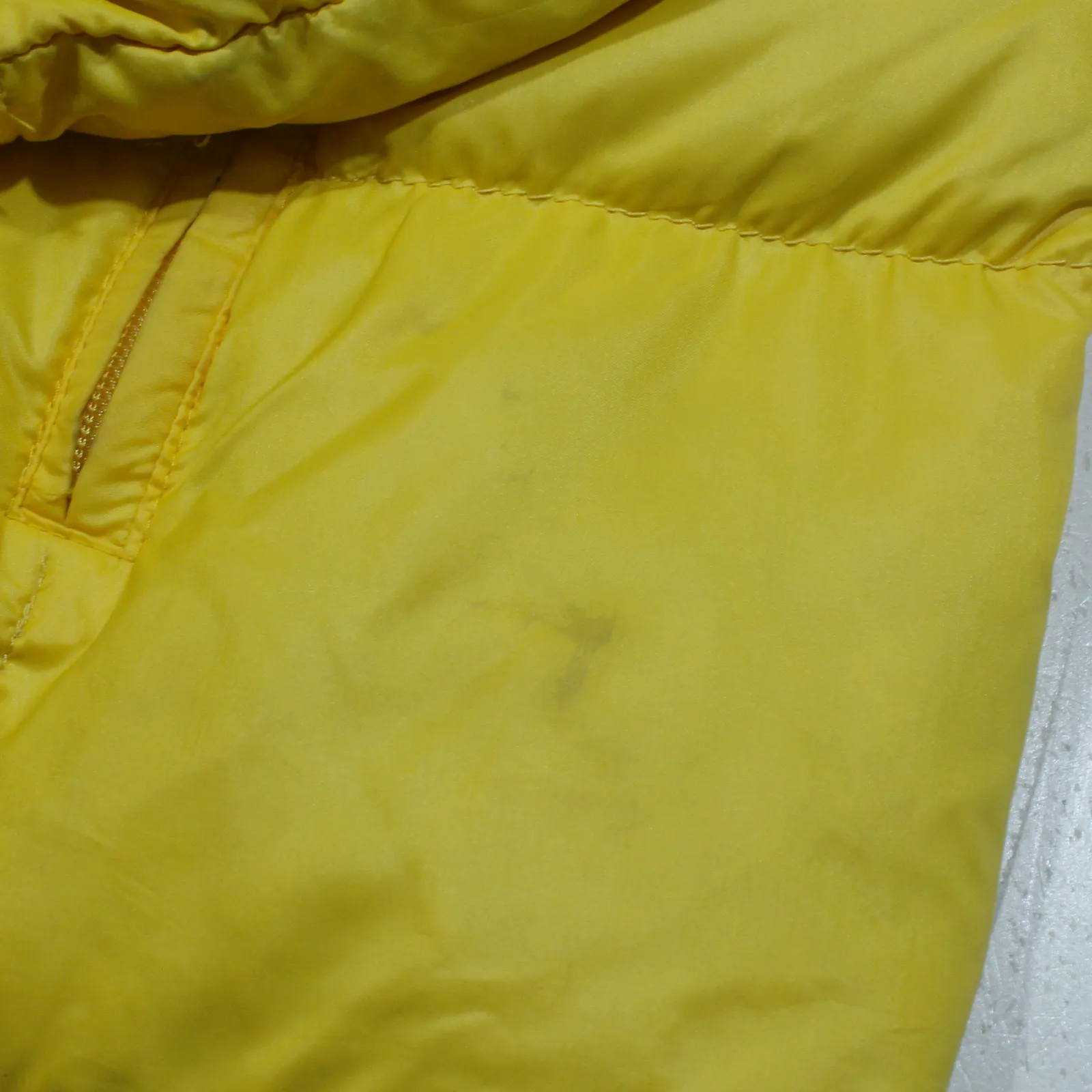 MONCLER Insulated Mens Puffer Jacket Yellow 2XL