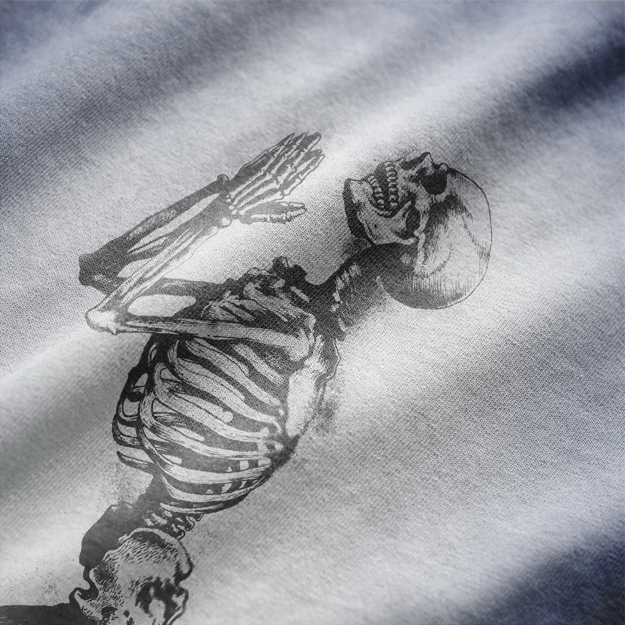 PRAYING SKELETON T-SHIRT BLUE