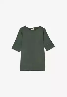 Round Neck Solid Basic Top