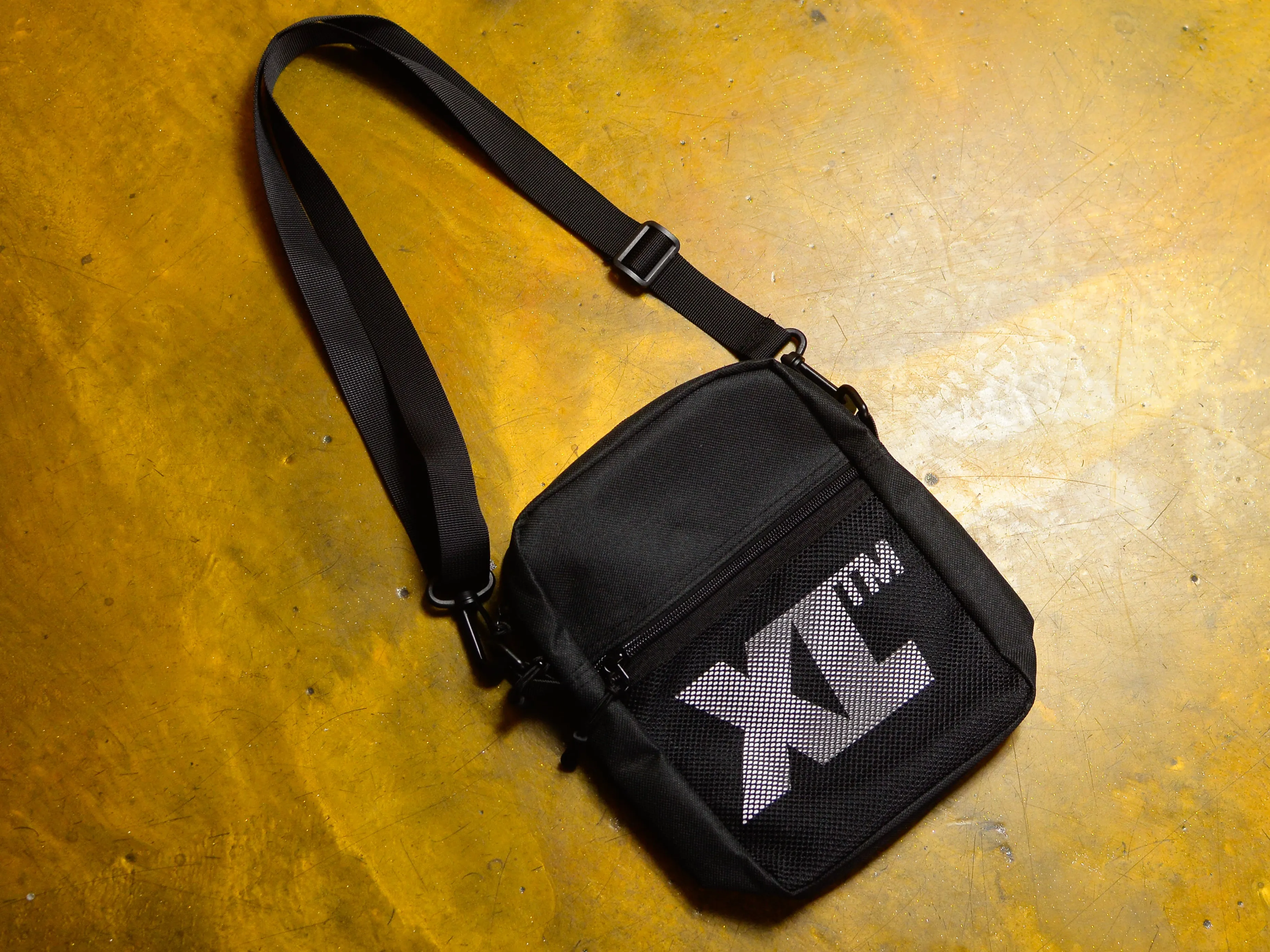 XL Utility Bag - Black